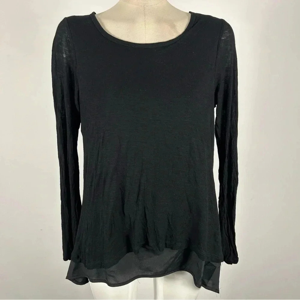 BCBGMaxAzria top M - Picture 3 of 11